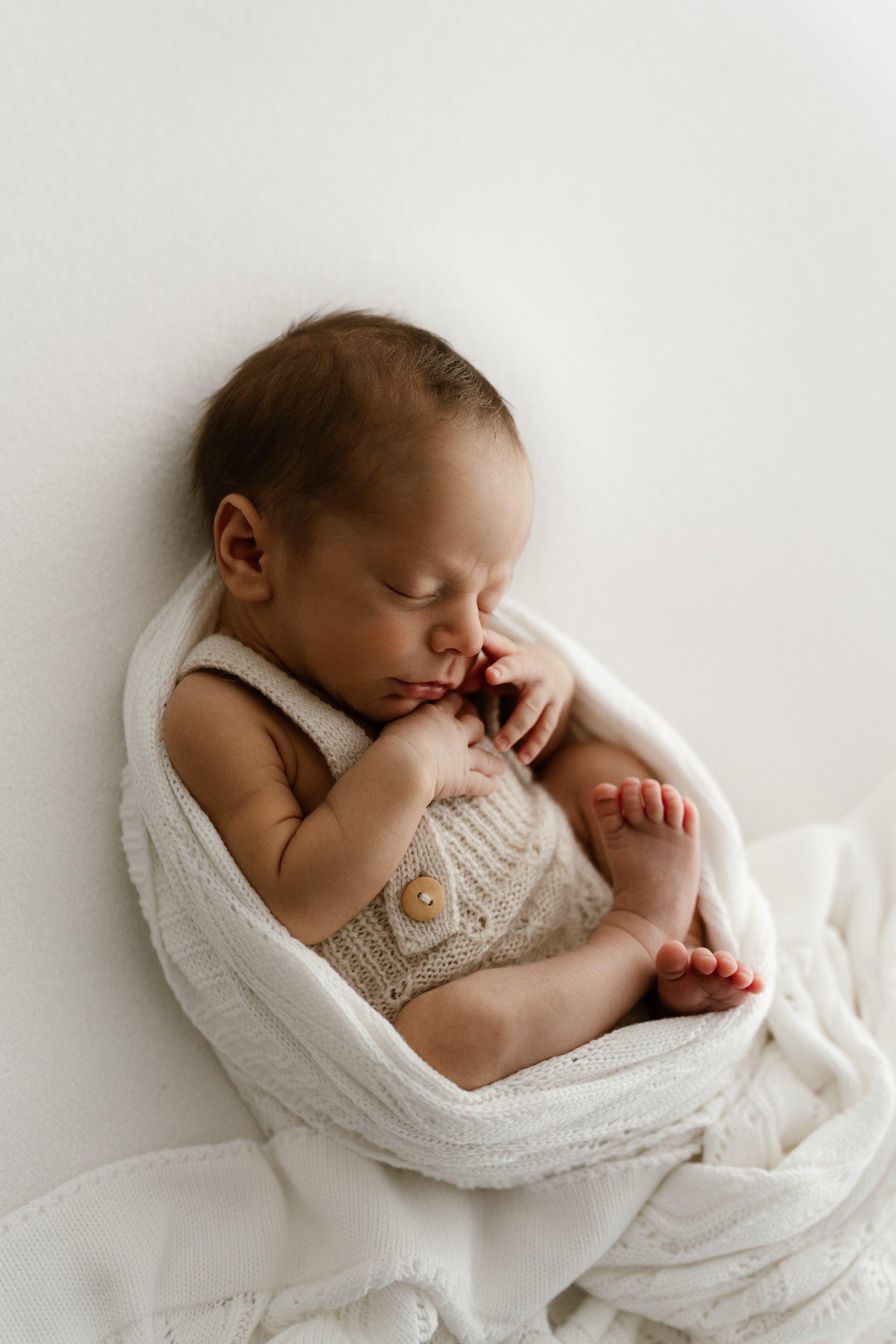 Anja Blanket newborn posing prop