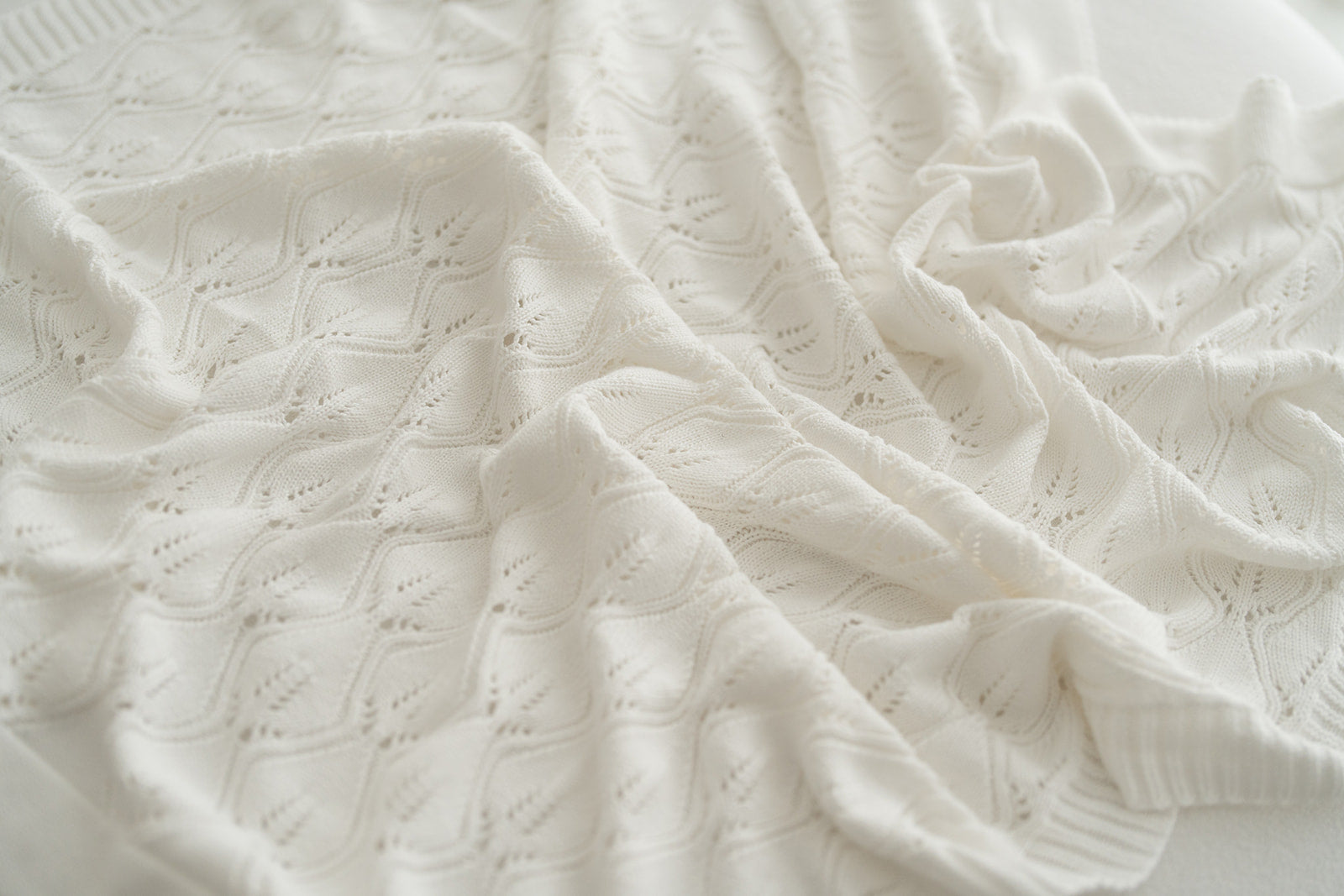 Anja Blanket newborn posing prop