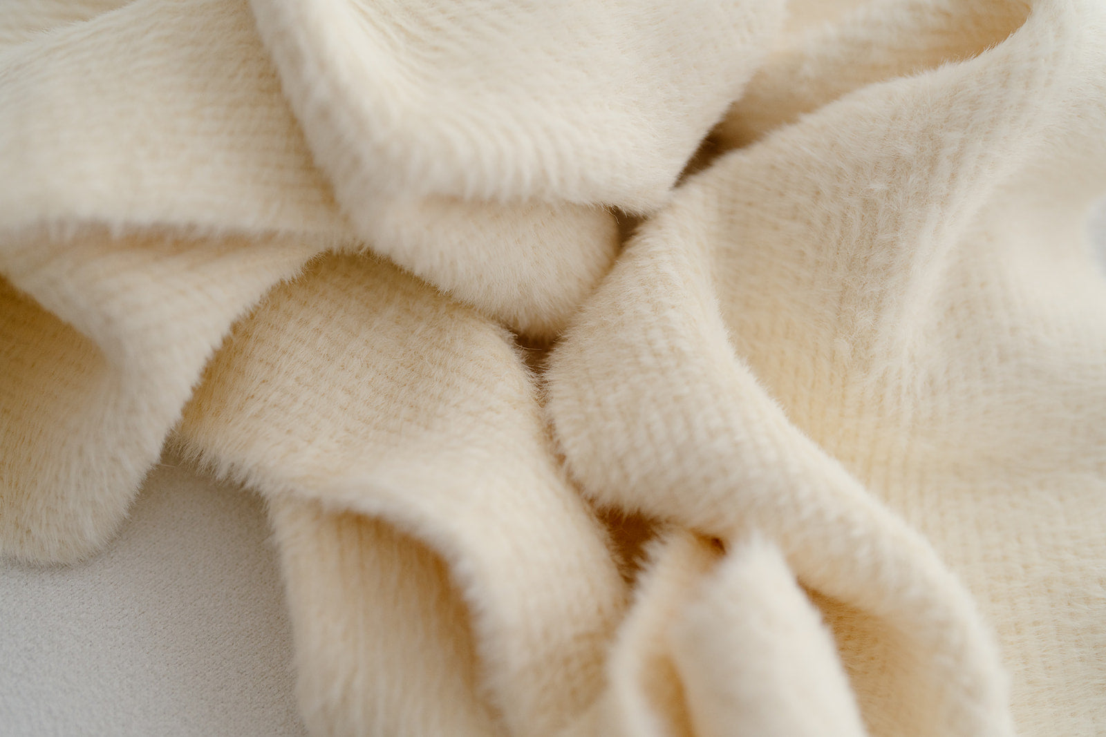 Buttercream Wrap Newborn photo prop